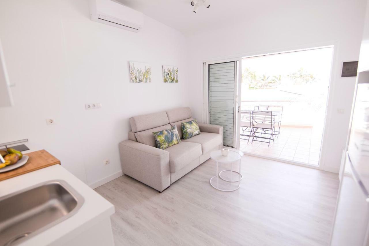 Deluxe Apartment. 50 meters Beach San Agustín Exterior foto